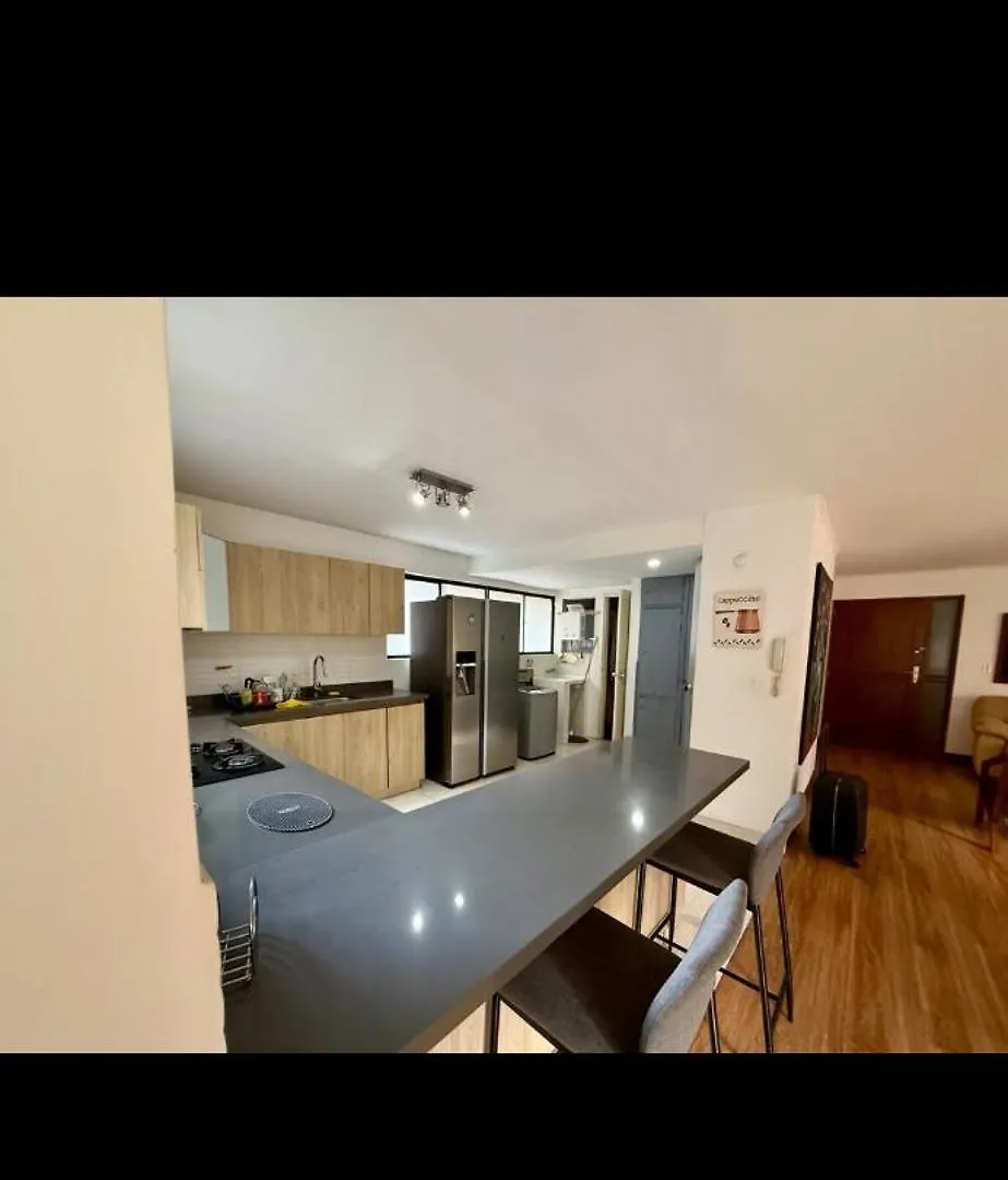 Poblado La 10 Apartment Medellin
